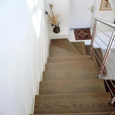 Casa Lucciola By Fewotessin Vakantiehuis